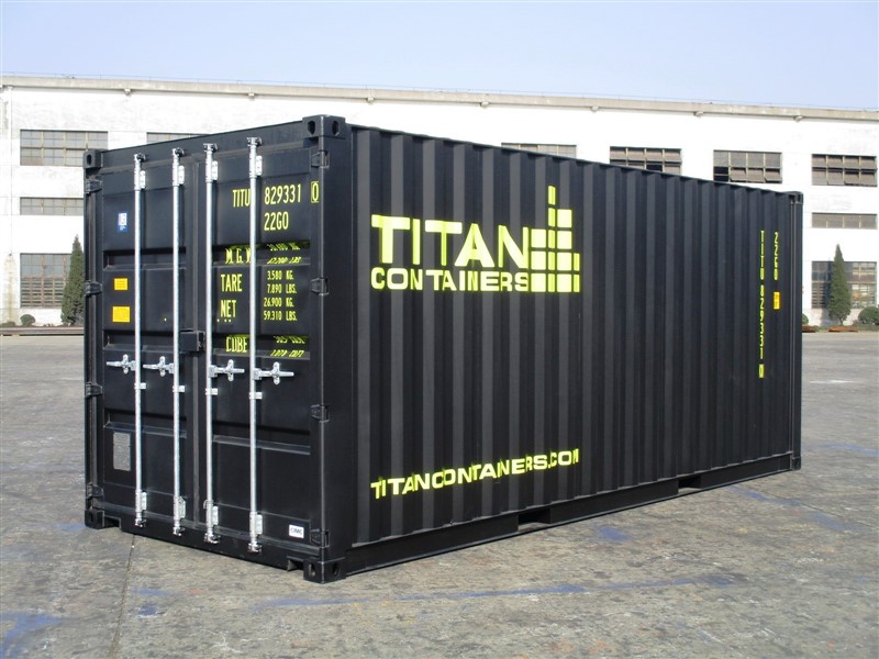 Os Containers isolados construídos na fábrica incluem isolamento de lã mineral de 50 mm e painéis de aço interno para acessórios de encaixe de ímãs, incluindo iluminação e aquecimento